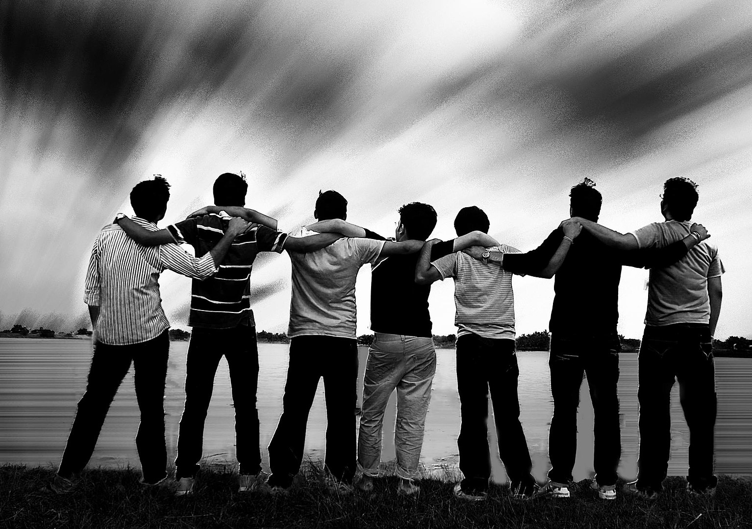 1534px-Friends_.jpg