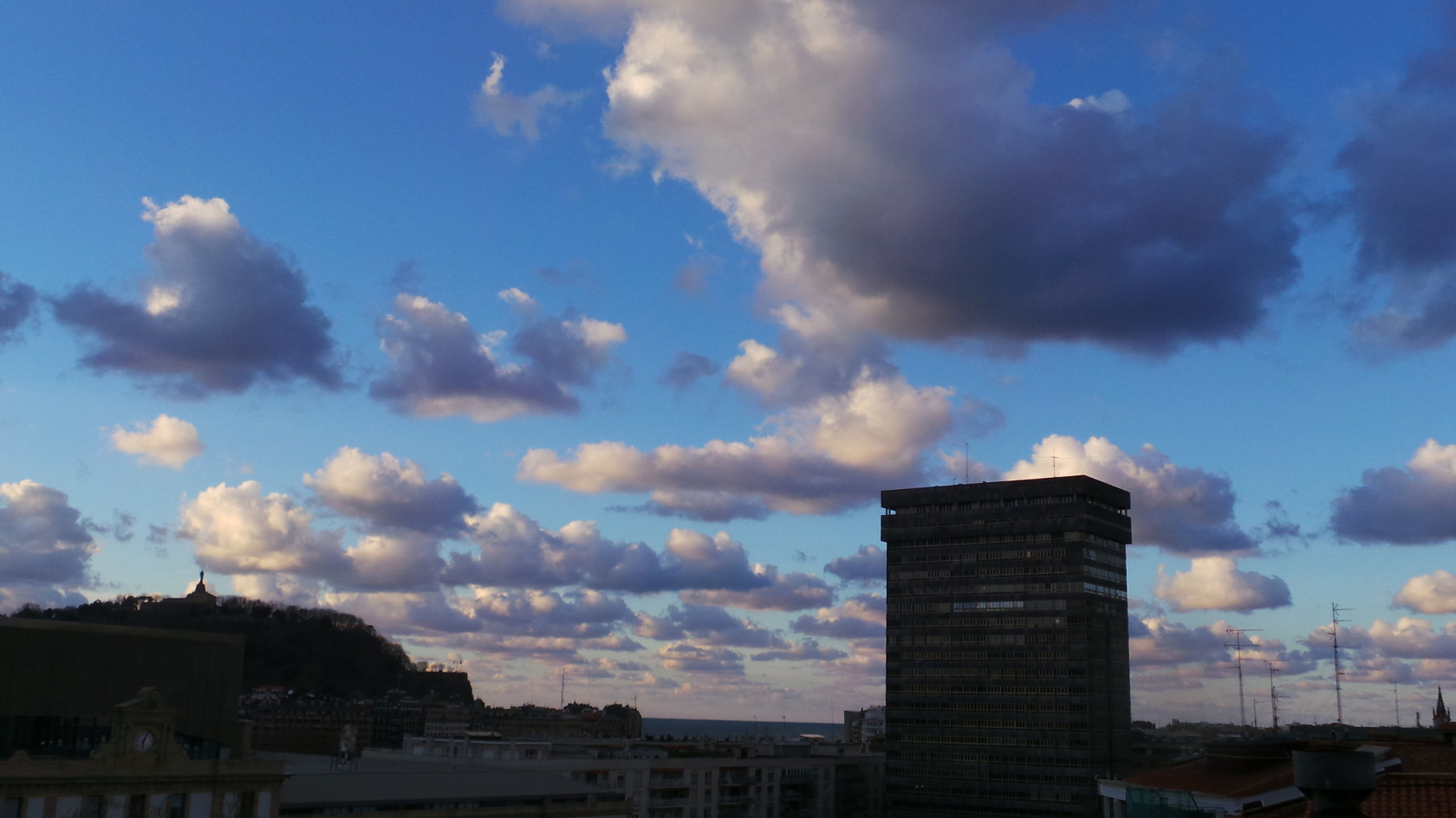 Atotxa_dorrea_hodeia_2016_02(1).jpeg