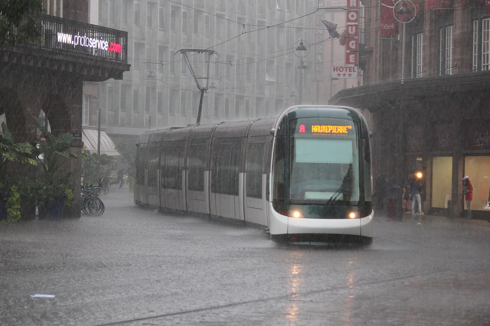 1620px-Pluie_Alsacienne.jpeg